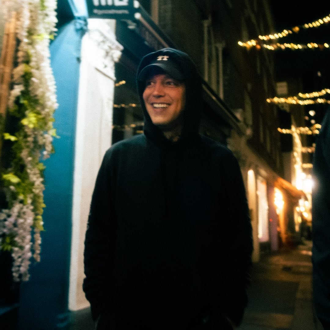 Quanti seguaci ha Montanablack su Instagram?