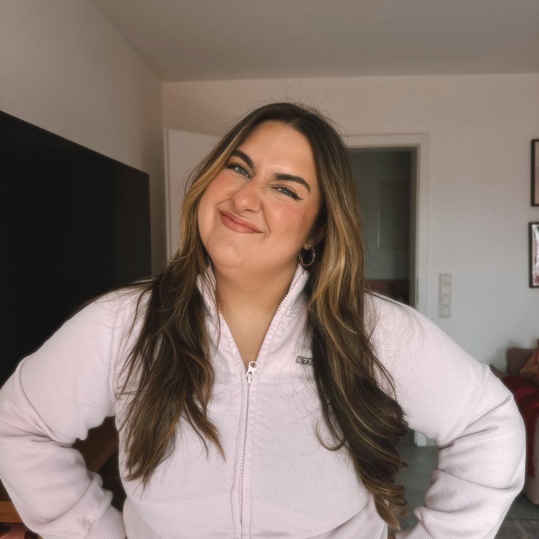 Wie viel Follower hat Selfiesandra auf Instagram